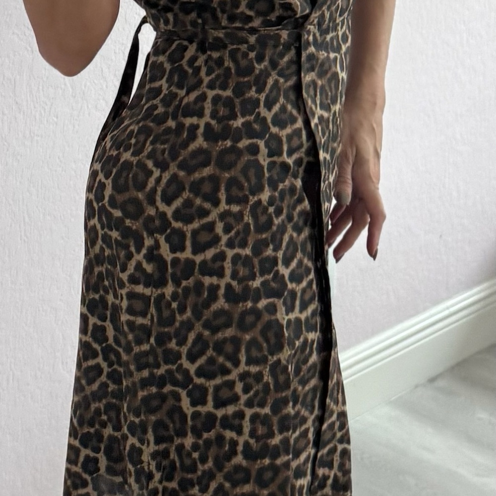 Leopard Print Wrap Dress - Picture 3 of 5
